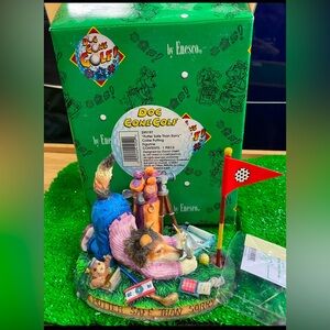 Enesco new with box, golf dog golf statue